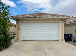 1-398 Canyon Boulevard WESTLethbridge, AB T1K 6V2