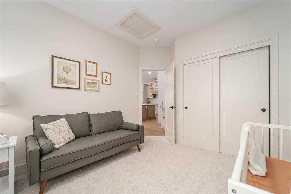 343 Blackwolf Boulevard North, Lethbridge, AB - Indoor