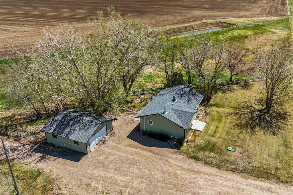 94075 Range Road 115, Burdett, AB - Outdoor