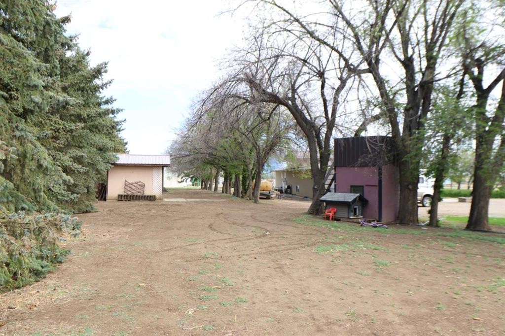 145004 Rr164, Vauxhall, AB - Outdoor