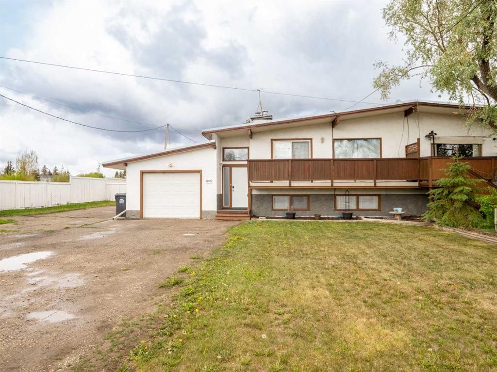 120S 300E, Raymond, AB - Outdoor