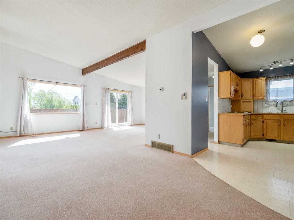 120S 300E, Raymond, AB - Indoor