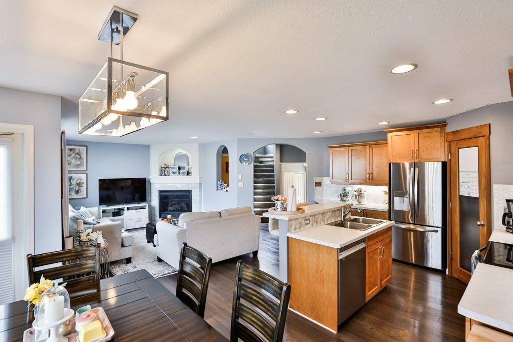 573 Squamish Lane West, Lethbridge, AB - Indoor Photo Showing Other Room