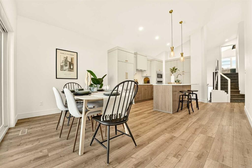8619 25 Avenue, Coleman, AB - Indoor Photo Showing Dining Room
