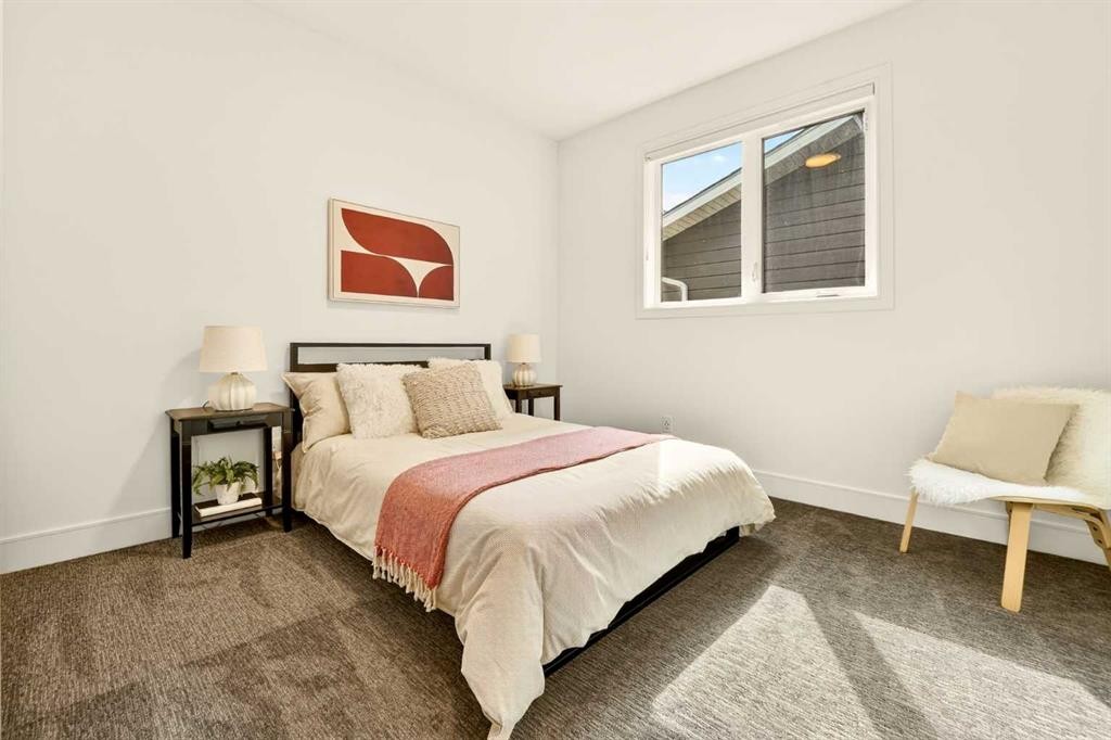 8619 25 Avenue, Coleman, AB - Indoor Photo Showing Bedroom