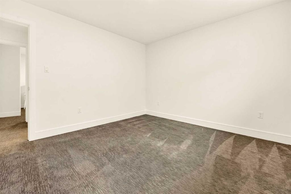 8619 25 Avenue, Coleman, AB - Indoor Photo Showing Other Room