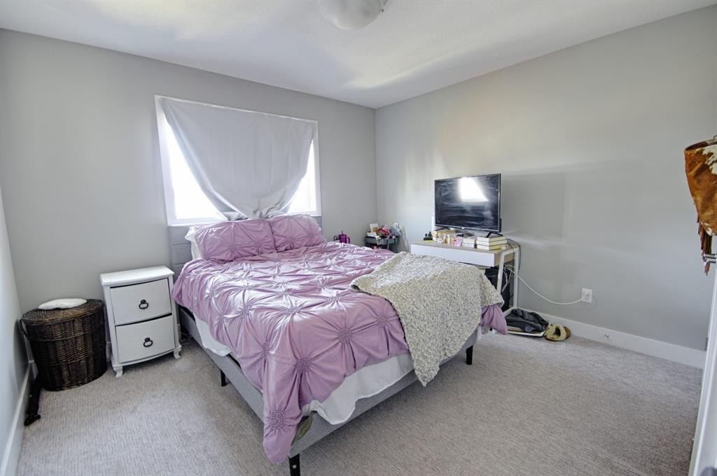 963 Miners Boulevard West, Lethbridge, AB - Indoor Photo Showing Bedroom