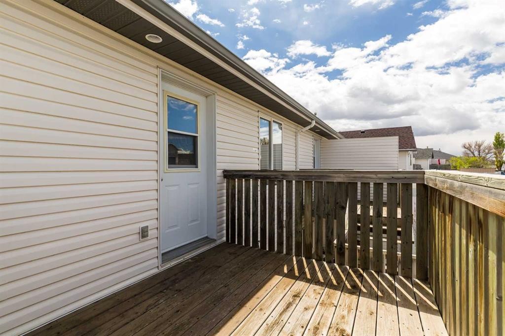 15 Blackfoot Boulevard West, Lethbridge, AB - Outdoor With Deck Patio Veranda With Exterior