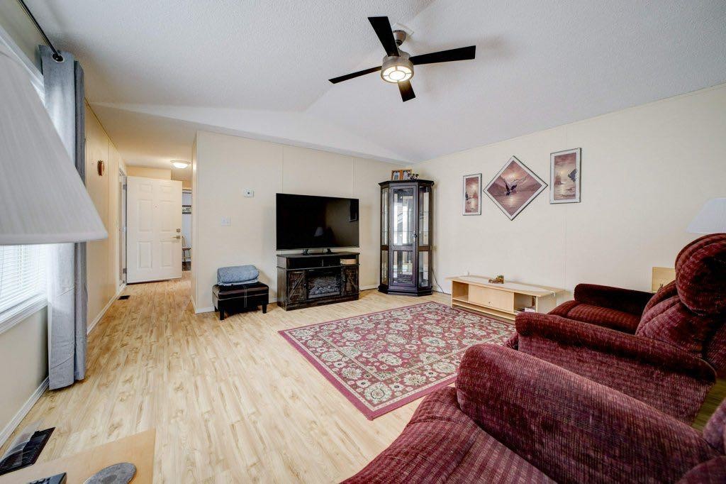 #59-801 232 Street, Hillcrest, AB