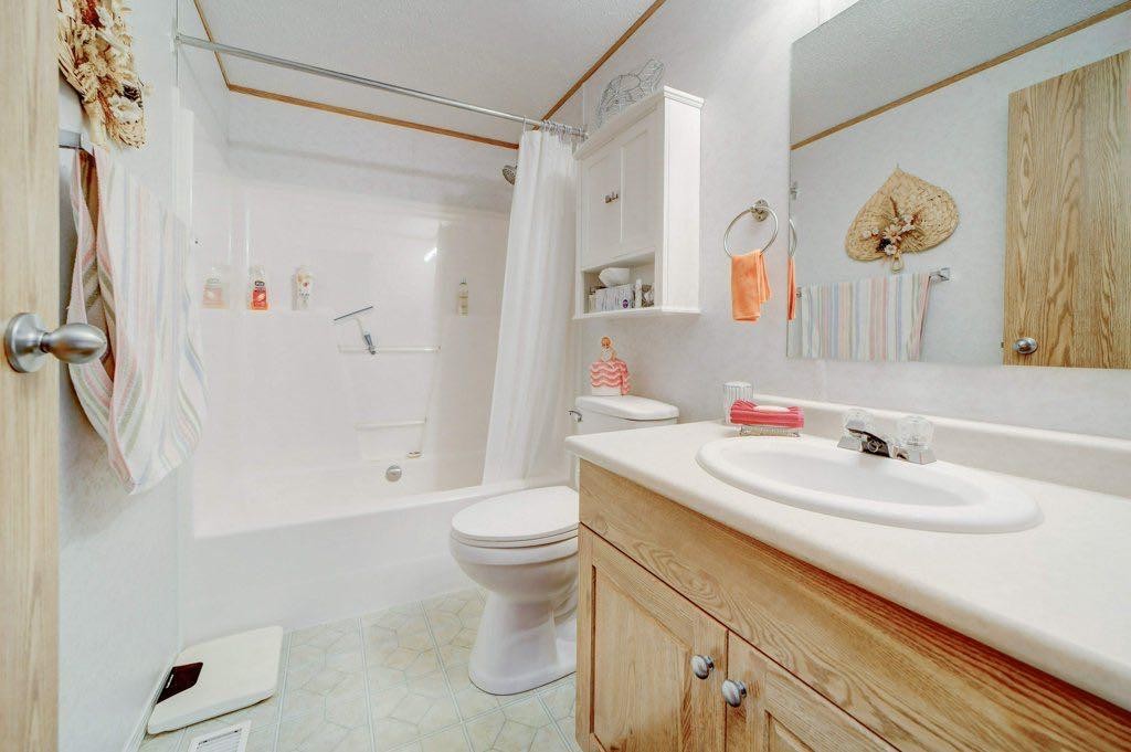#59-801 232 Street, Hillcrest, AB