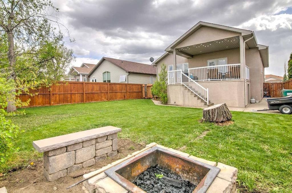 27 Kodiak Boulevard North, Lethbridge, AB - Outdoor
