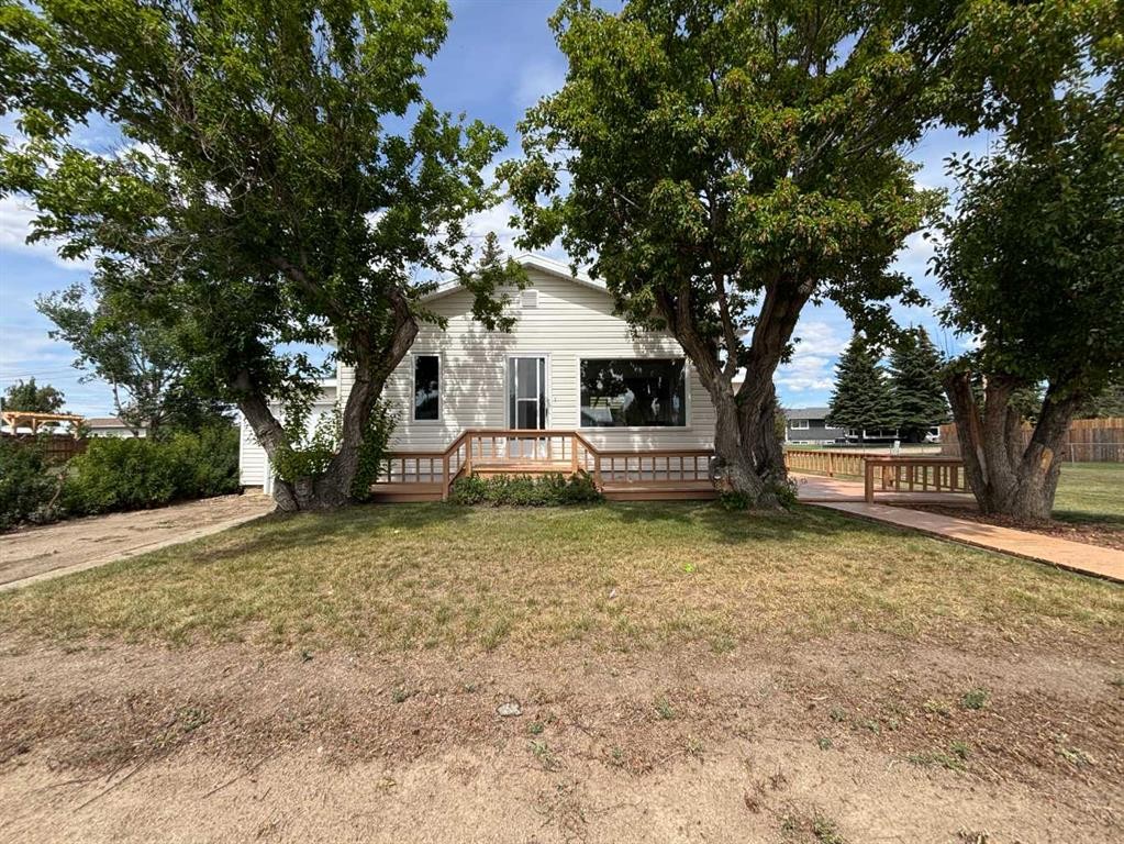 307 Centre Avenue, Coutts, AB - Outdoor