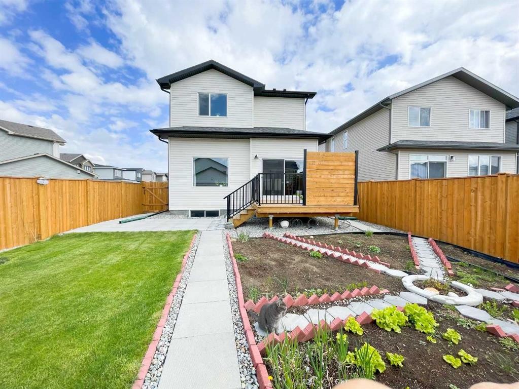 4310 28 Avenue South, Lethbridge, AB