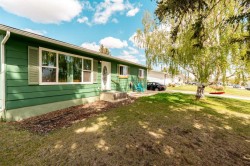 447 9 Street WESTCardston, AB T0K 0K0