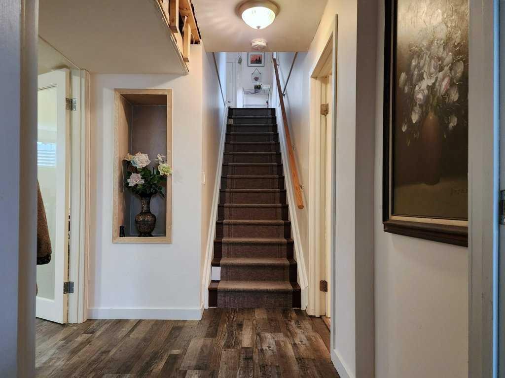 16 Mountview Place, Granum, AB - Indoor Photo Showing Other Room