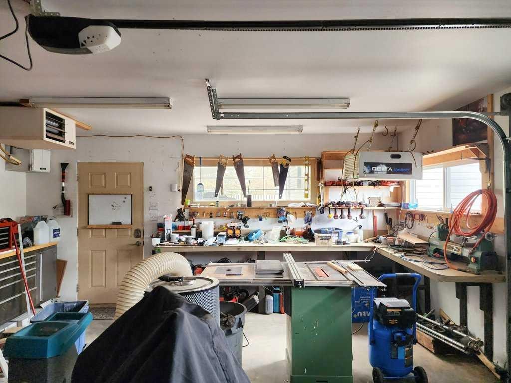 16 Mountview Place, Granum, AB - Indoor Photo Showing Other Room