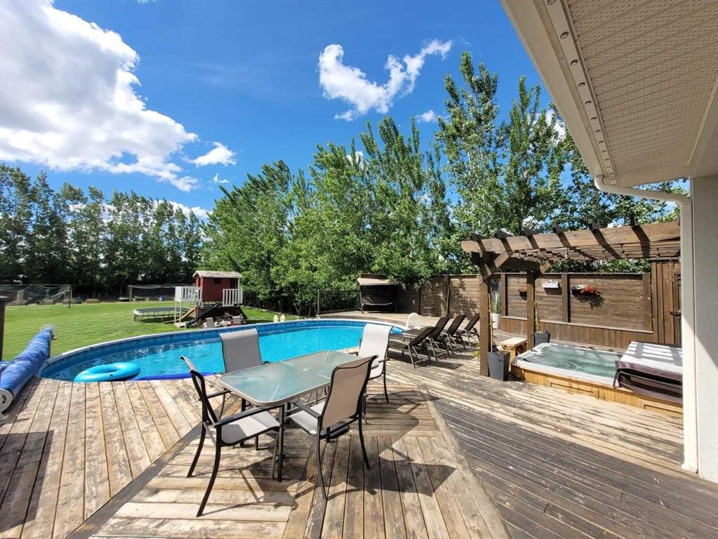 521 12Th Avenue West, Barnwell, AB