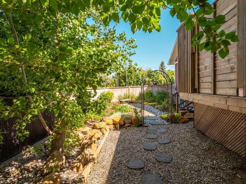 521 12Th Avenue West, Barnwell, AB