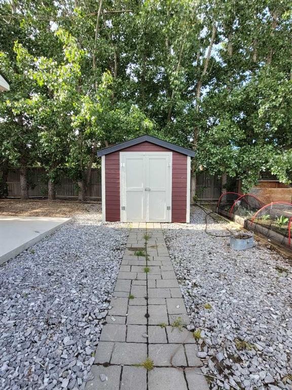 521 12Th Avenue West, Barnwell, AB