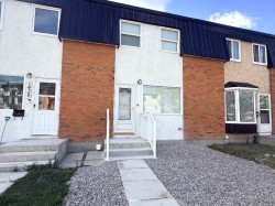 1426 Ashgrove Road SOUTHLethbridge, AB T1K 3L7