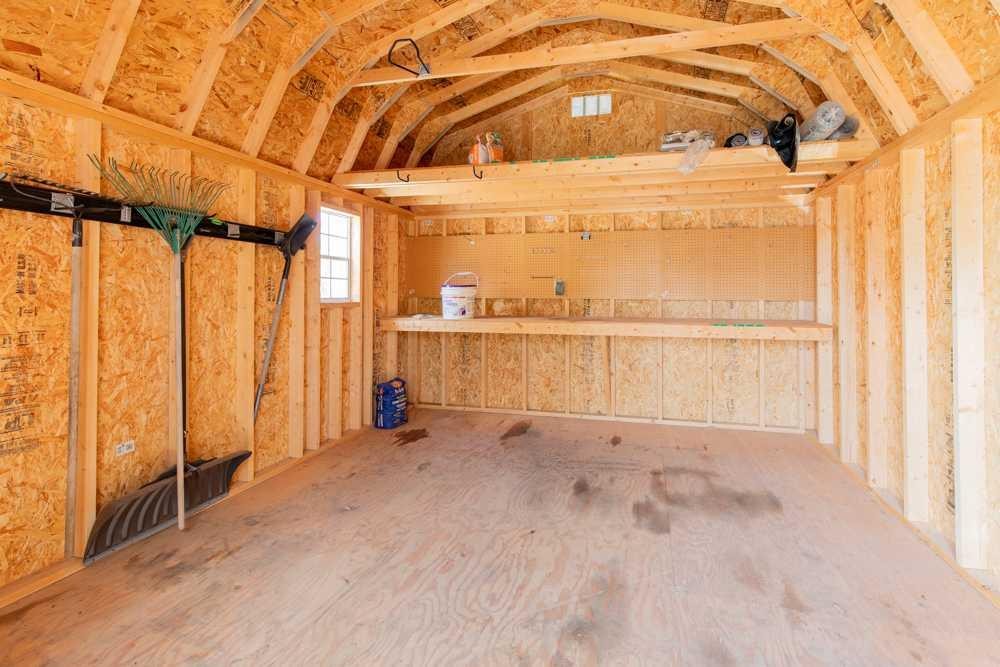 67 E 200 S, Raymond, AB - Indoor