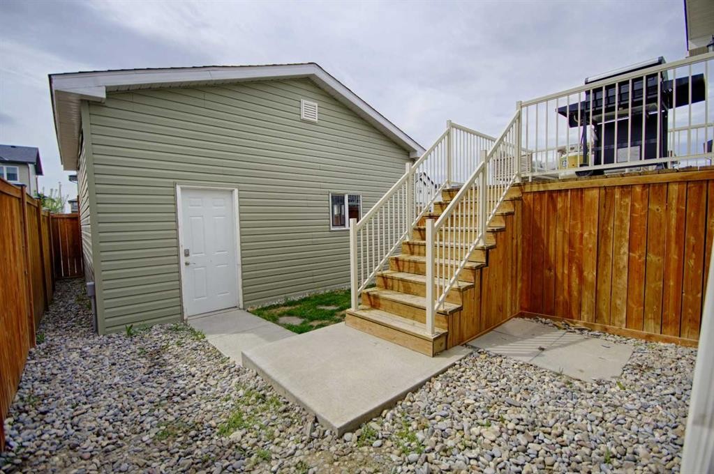 643 Moonlight Lane West, Lethbridge, AB - Outdoor With Exterior