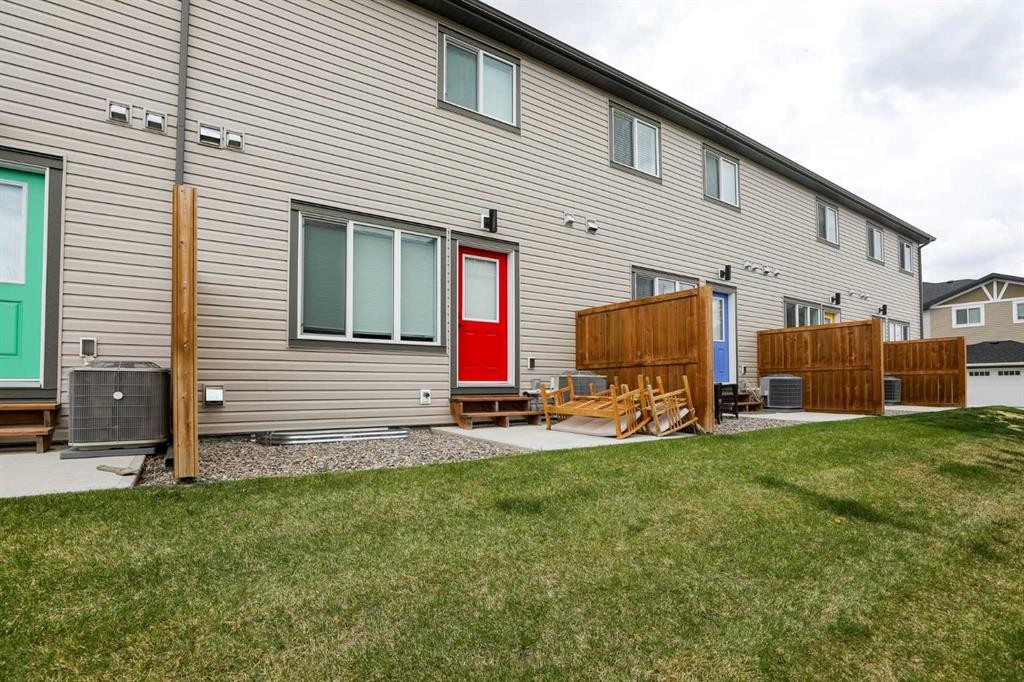 1508-210 Firelight Way West, Lethbridge, AB - Outdoor With Exterior