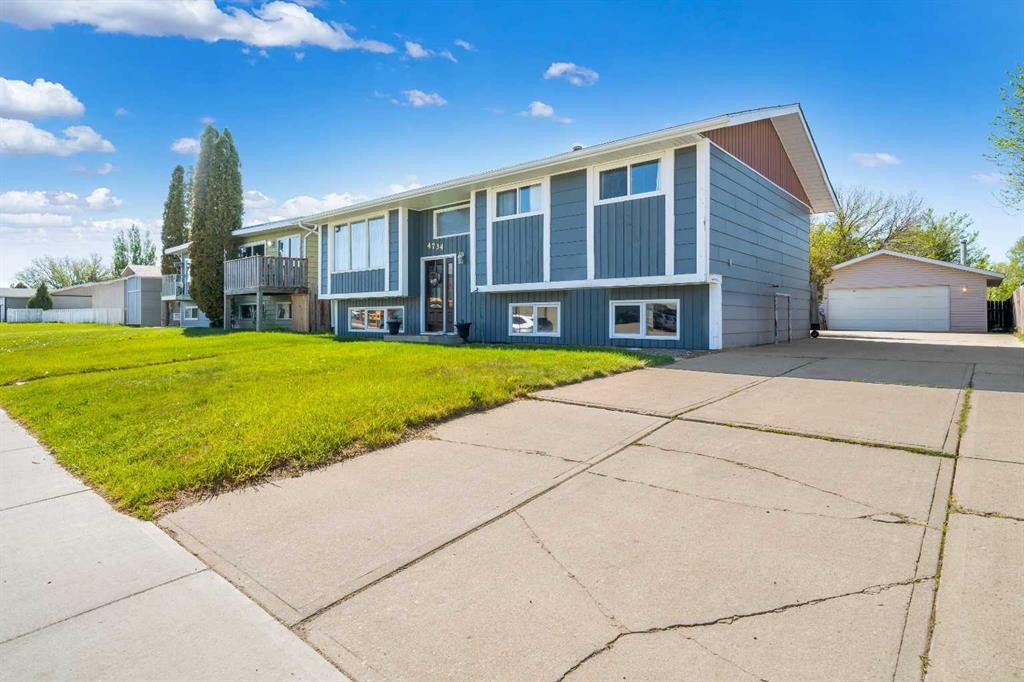 4734 60 Avenue, Taber, AB - Outdoor