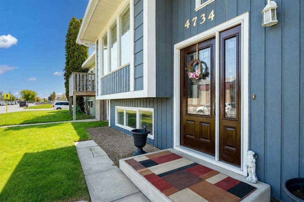 4734 60 Avenue, Taber, AB - Outdoor With Exterior