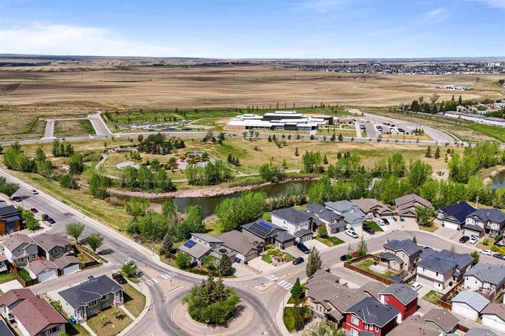 605 Sunridge Crescent West, Lethbridge, AB - Outdoor With View