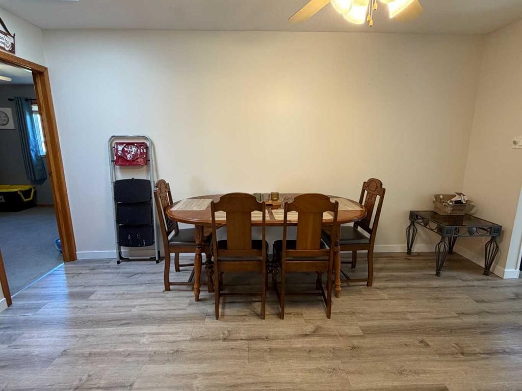 5025 41 Avenue, Taber, AB - Indoor Photo Showing Dining Room