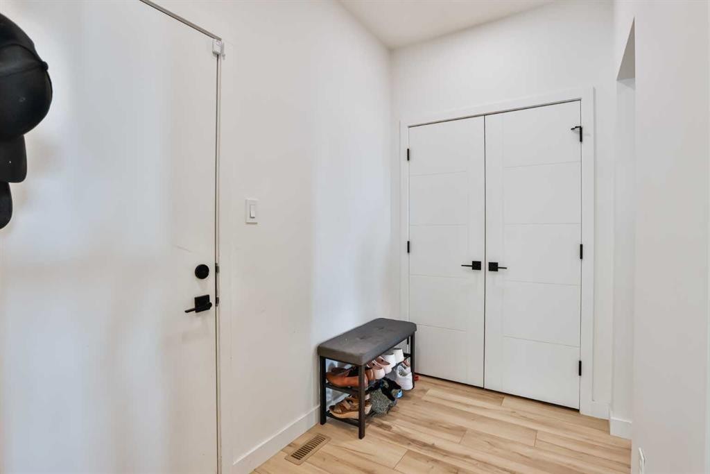 134 Greywolf Road North, Lethbridge, AB - Indoor Photo Showing Other Room