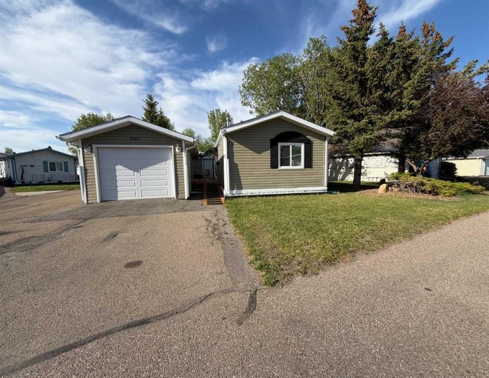 2923 31 Avenue South, Lethbridge, AB