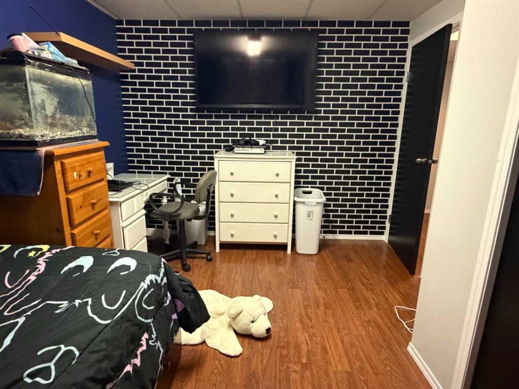 5214 45 Avenue, Taber, AB - Indoor Photo Showing Bedroom