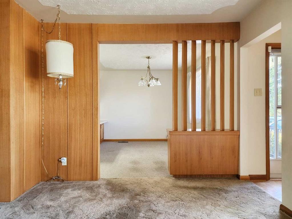 1405 13 Avenue North, Lethbridge, AB - Indoor Photo Showing Other Room