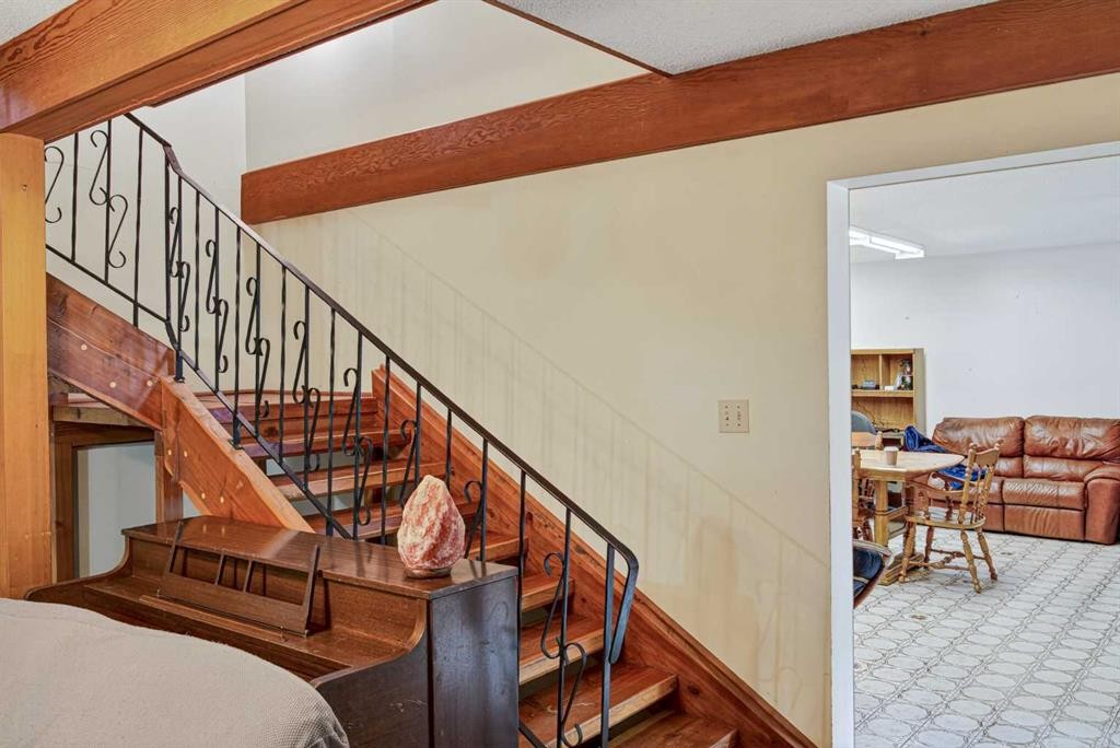 12145 21Ave, Blairmore, AB - Indoor Photo Showing Other Room
