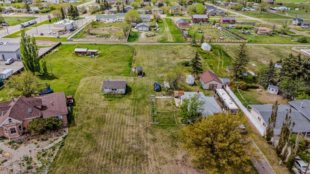 254 N 200 W, Raymond, AB - Outdoor With View