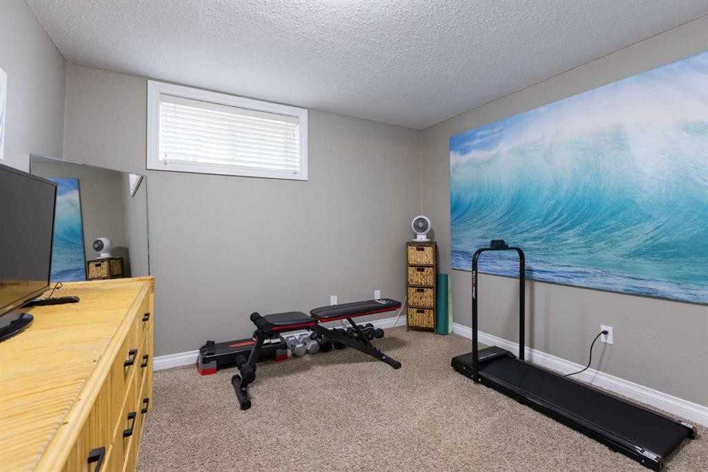 6107 Park Place, Taber, AB