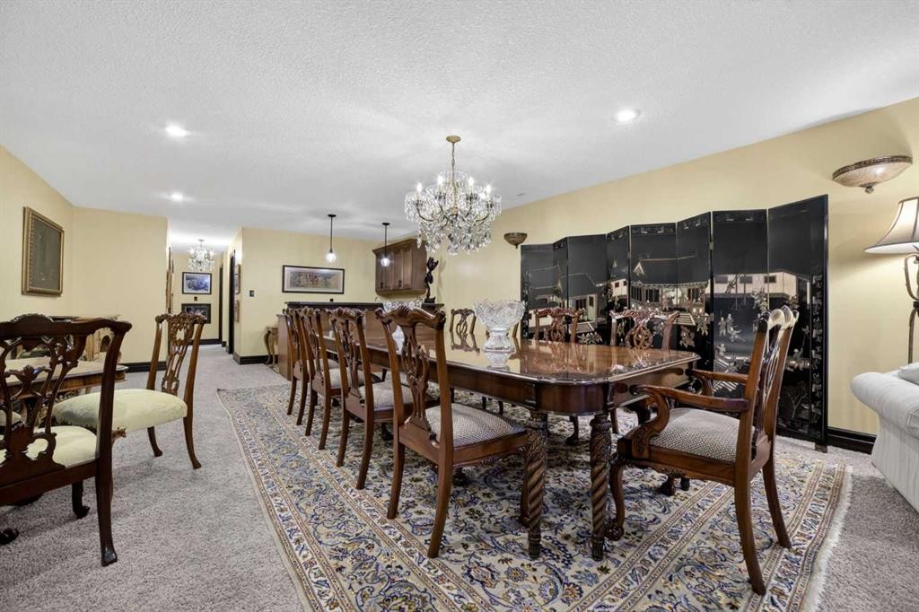 135 Garrison Drive, Fort Macleod, AB - Indoor Photo Showing Dining Room