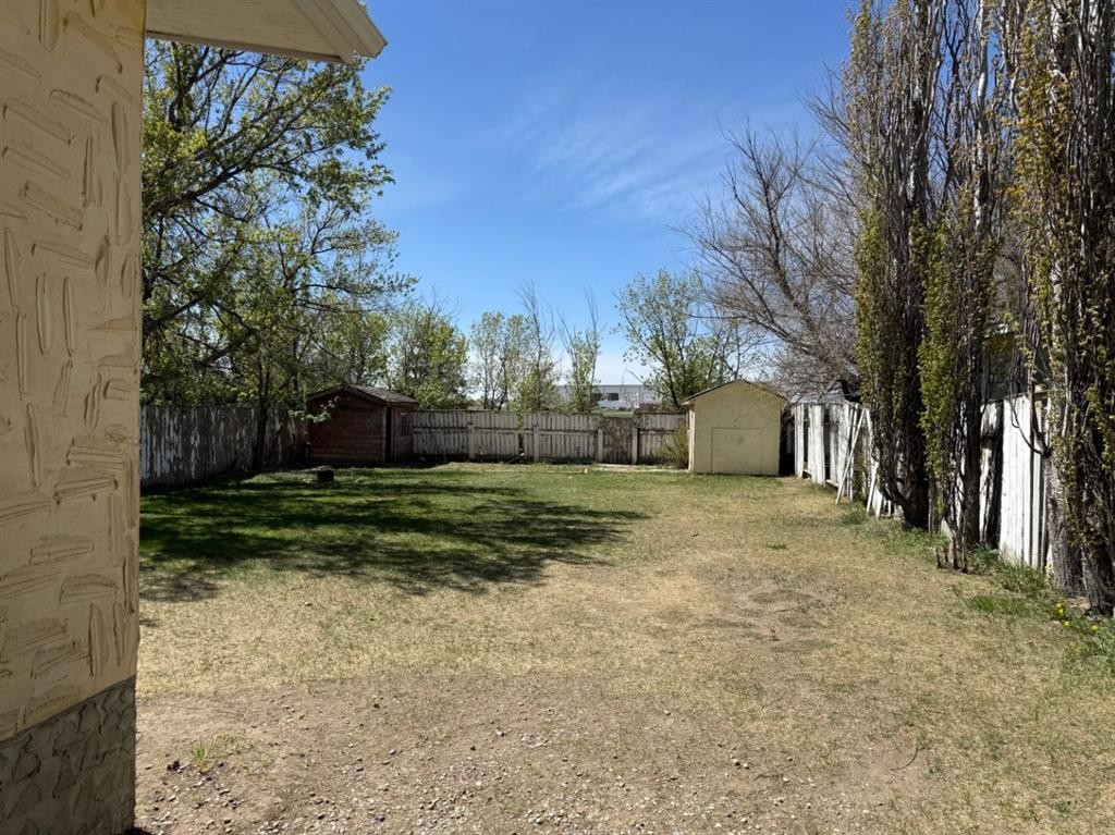 232 Rubie Crescent, Nobleford, AB - Outdoor