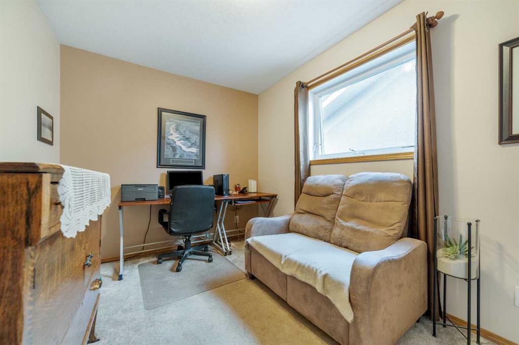 781 Red Crow Boulevard West, Lethbridge, AB
