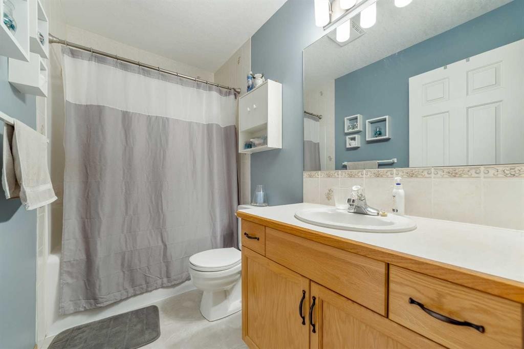781 Red Crow Boulevard West, Lethbridge, AB