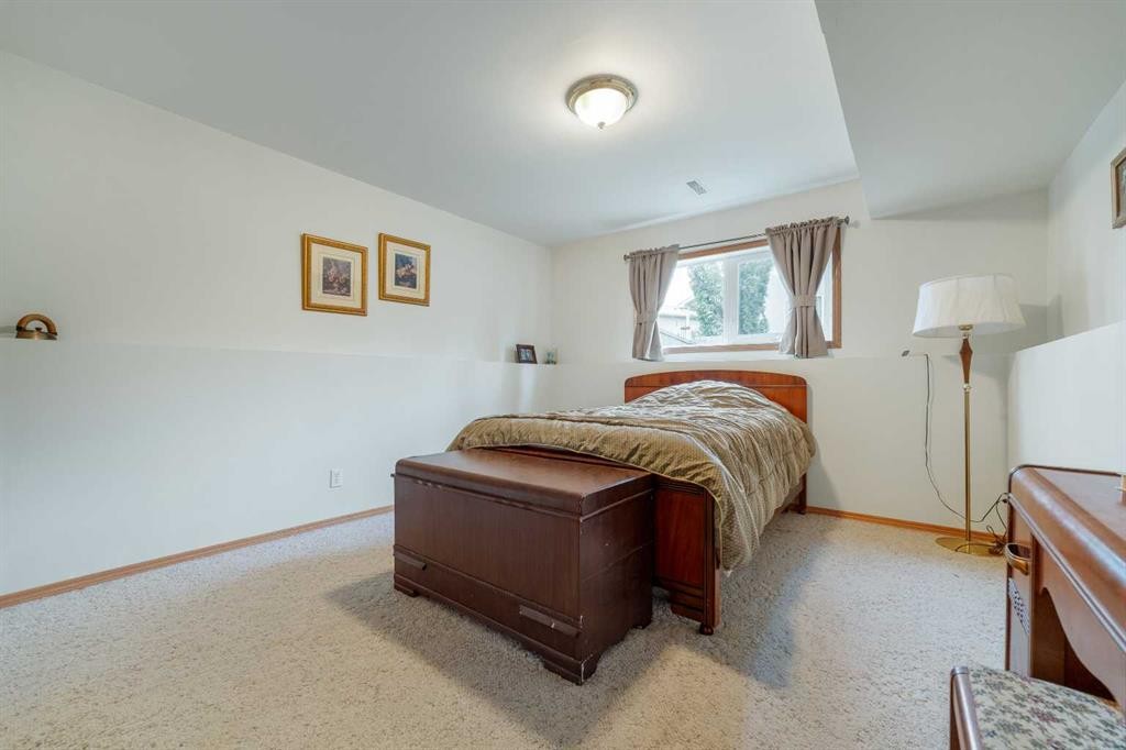 781 Red Crow Boulevard West, Lethbridge, AB