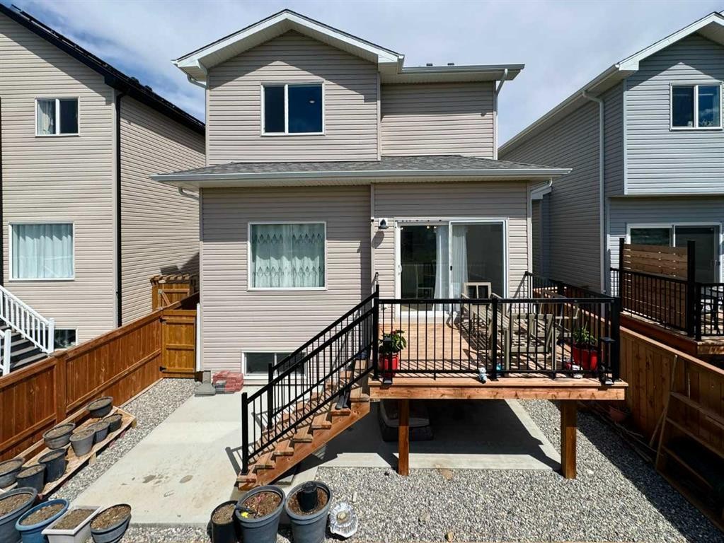18 Blackwolf Pass North, Lethbridge, AB - Outdoor With Deck Patio Veranda With Exterior