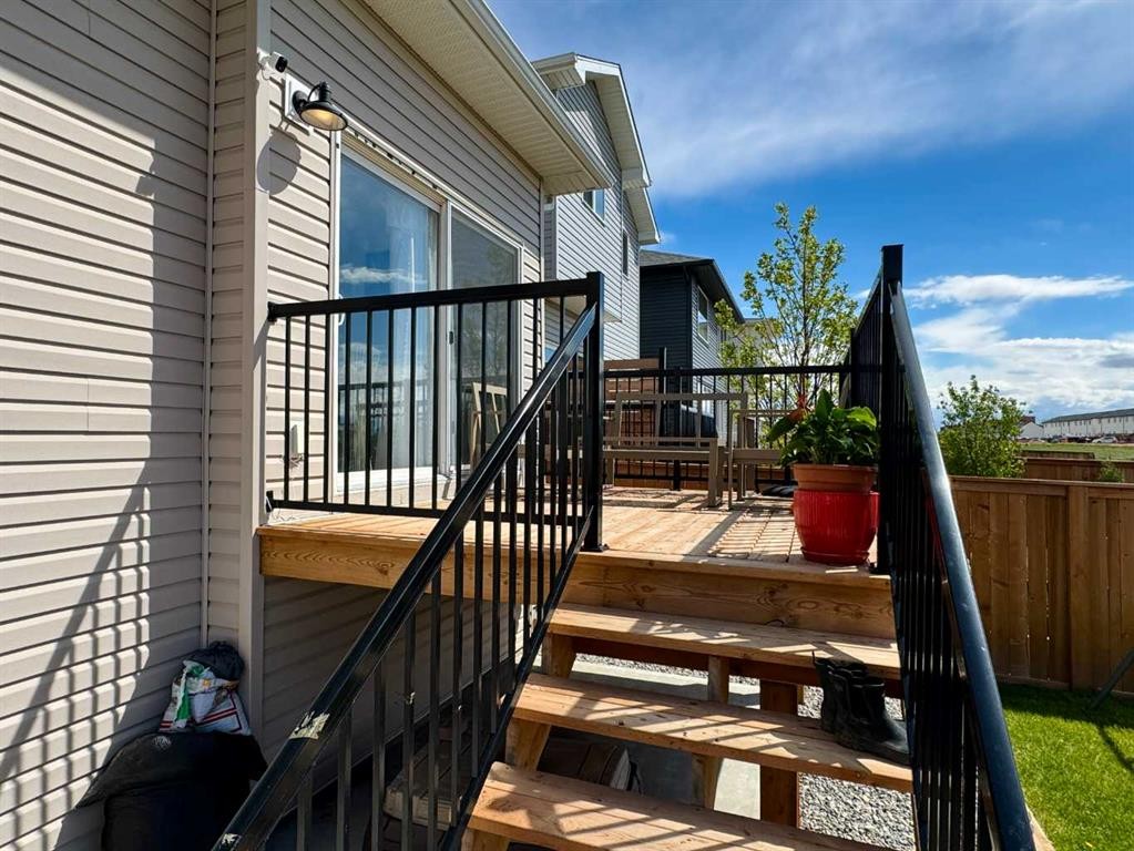 18 Blackwolf Pass North, Lethbridge, AB - Outdoor With Deck Patio Veranda With Exterior