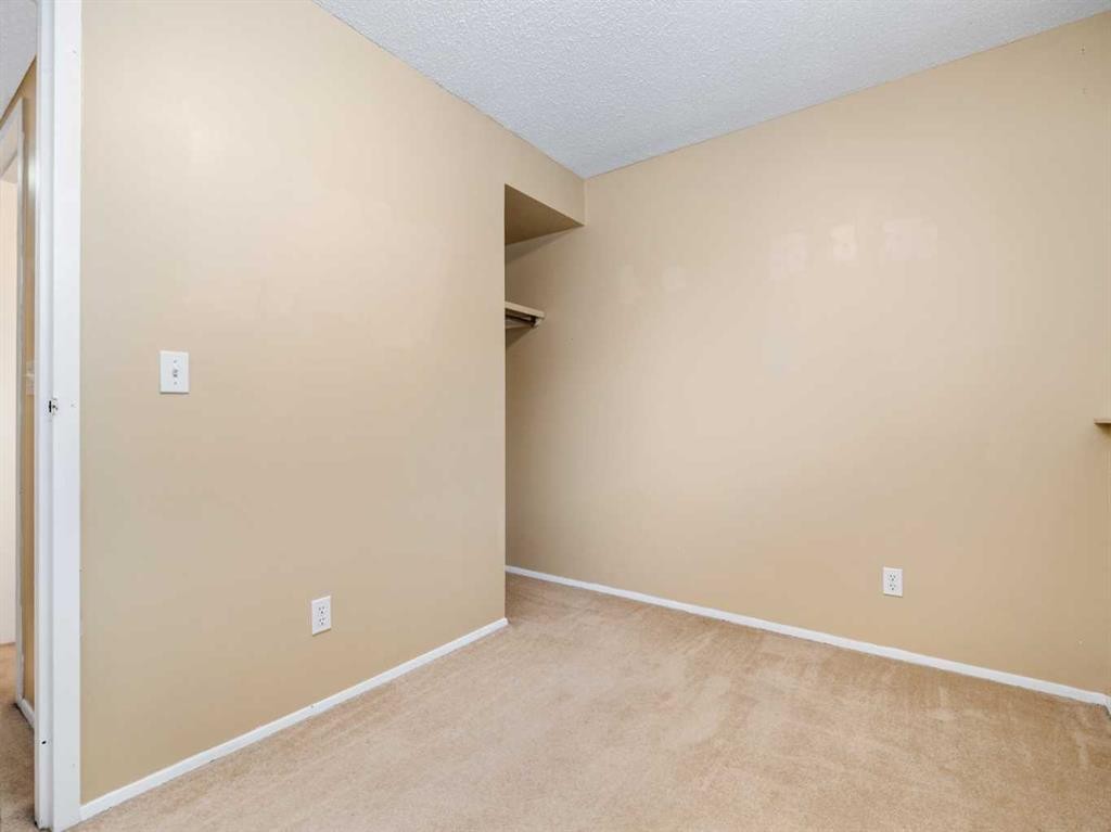 3-269 Laval Boulevard West, Lethbridge, AB - Indoor Photo Showing Other Room