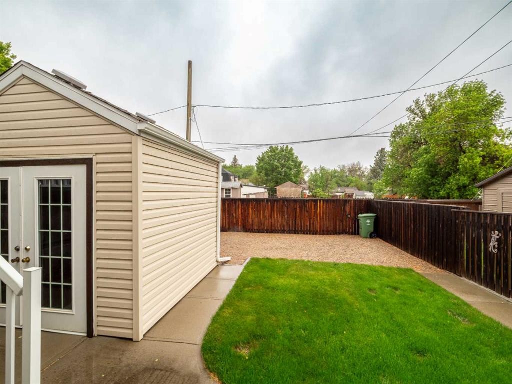5207 58 Ave, Taber, AB - Outdoor