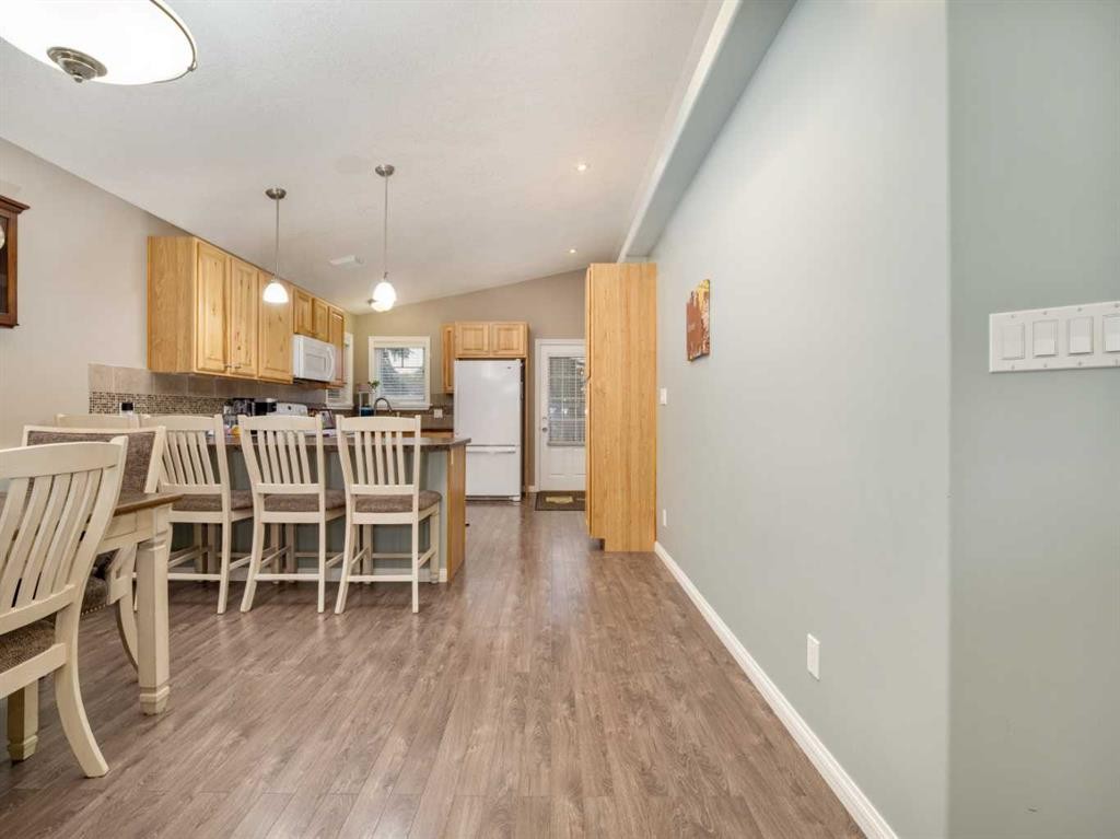 5207 58 Ave, Taber, AB - Indoor