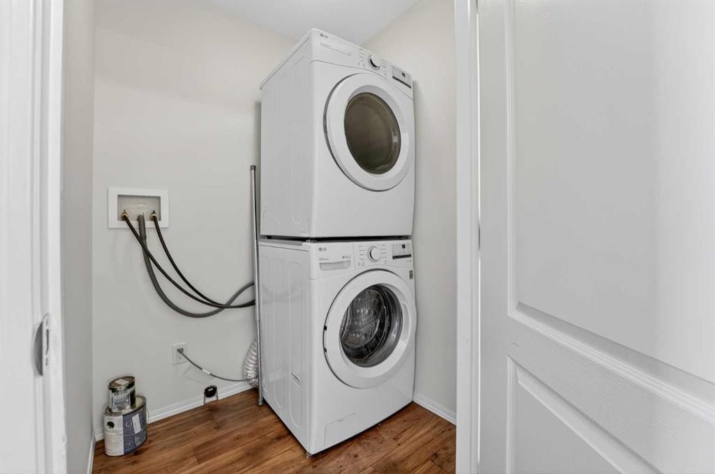 28-45 Keystone Terrace West, Lethbridge, AB - Indoor Photo Showing Laundry Room