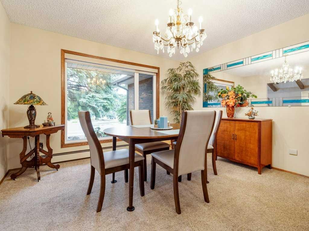 2201 21 Avenue, Coaldale, AB - Indoor Photo Showing Dining Room